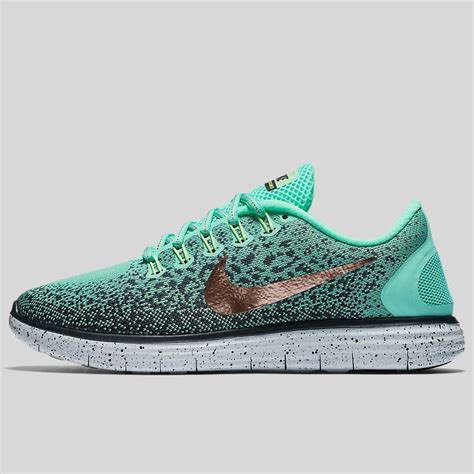 nike free rn distance grün herren